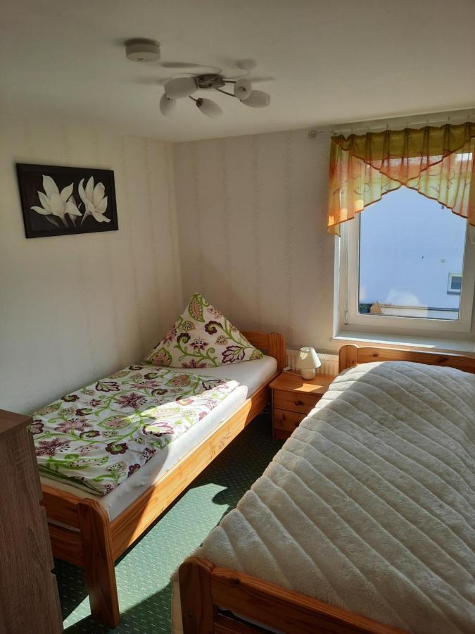 Ferienhaus In Hafennahe Appartement Sassnitz Buitenkant foto