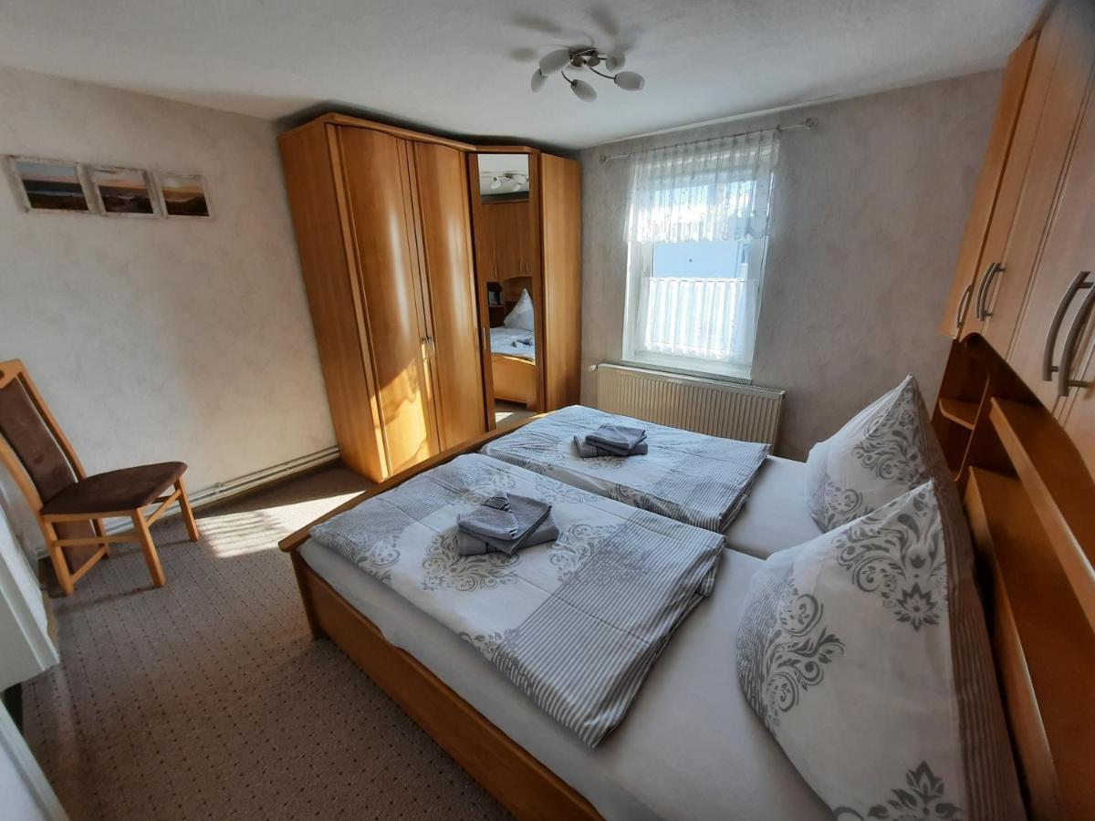 Ferienhaus In Hafennahe Appartement Sassnitz Buitenkant foto