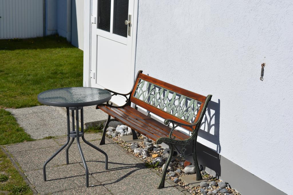 Ferienhaus In Hafennahe Appartement Sassnitz Kamer foto